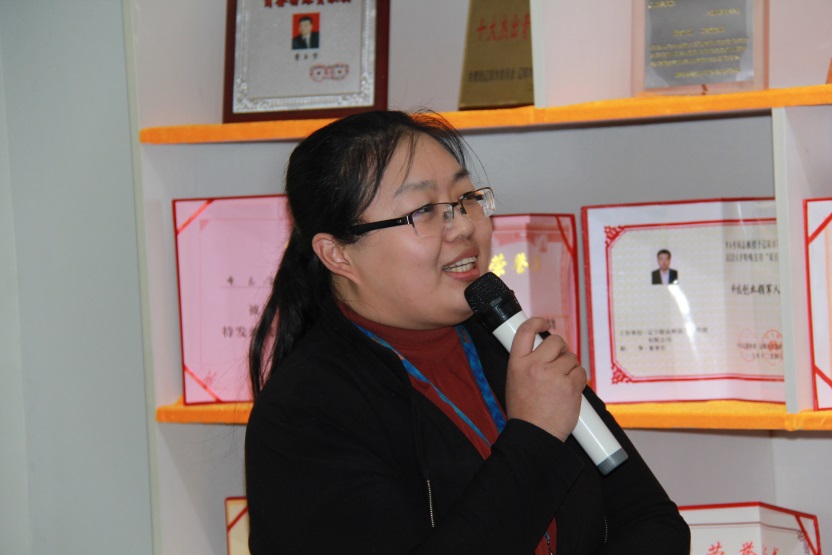 威尼斯569vip效劳外包公司人力资源总监竞聘者——柏苓.jpg 威尼斯569vip效劳外包公司人力资源总监竞聘者——柏苓.jpg